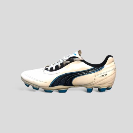 PUMA V.11 SL FOOTBALL BOOTS